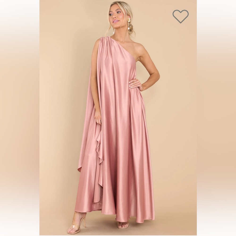 Maxi, one shoulder pink/mauve dress
